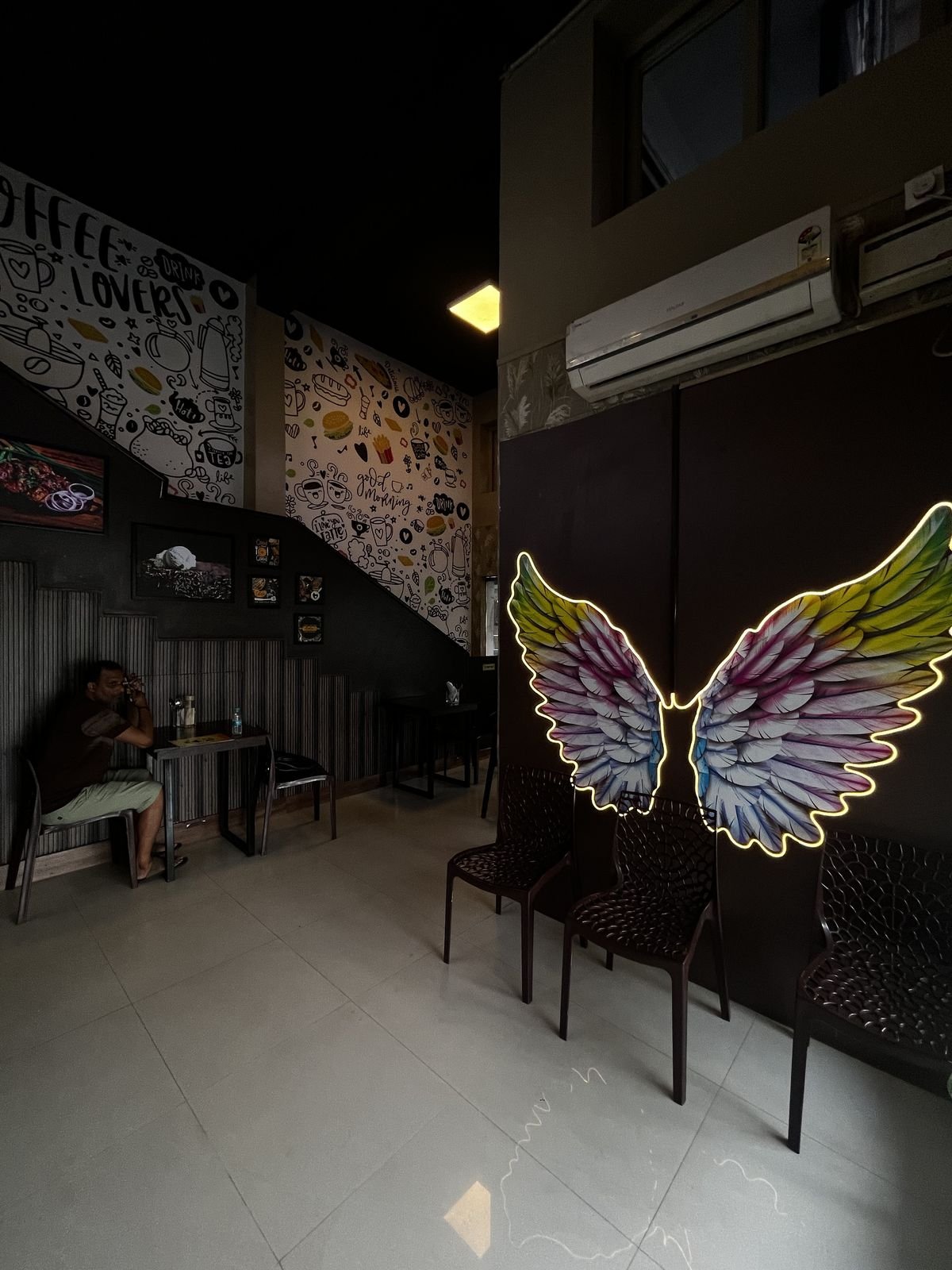 Luxurious Dining Seating - Best Restaurant in Velachery Chennai